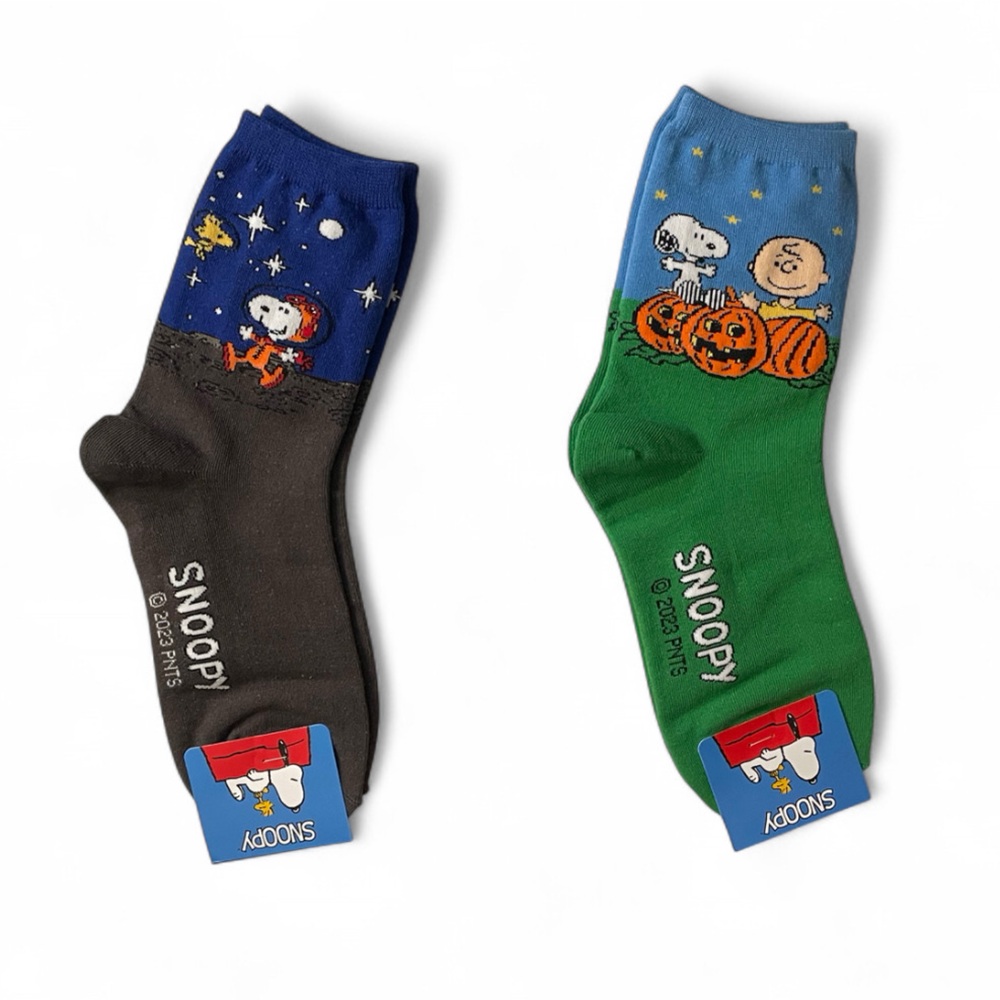 PEANUTS WOMENS CREW SOCKS